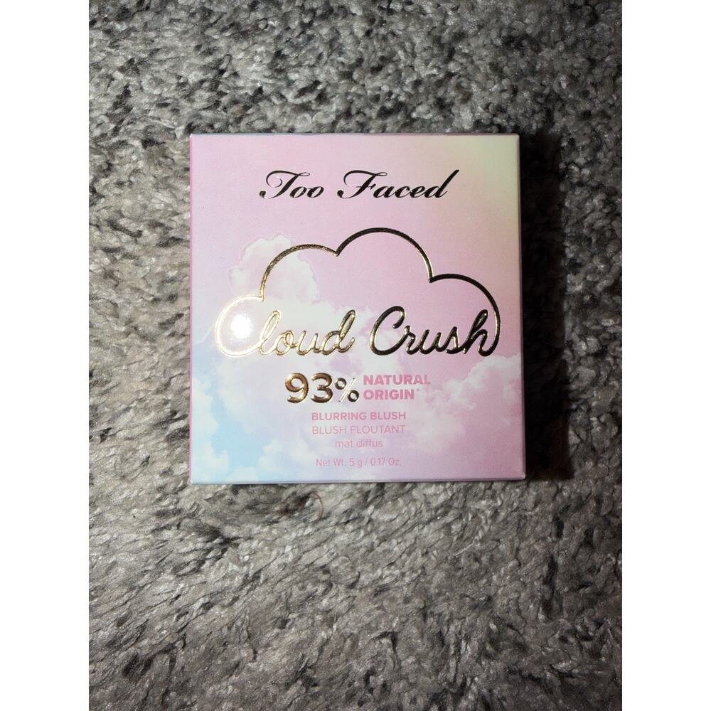 Too Faced Cloud Crush Blurring Blush Diffused Matte CANDY CLOUD - 0.17 oz / 5 g